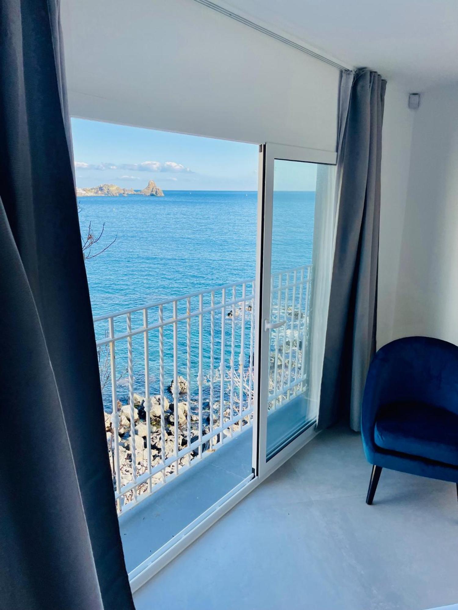 La Finestra Sul Mare Holiday home Aci Castello